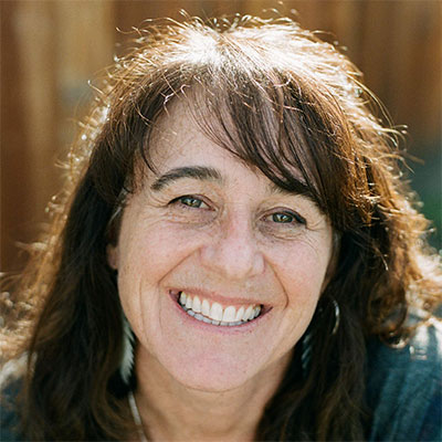 LyndsayMcCandless Lyndsay McCandless